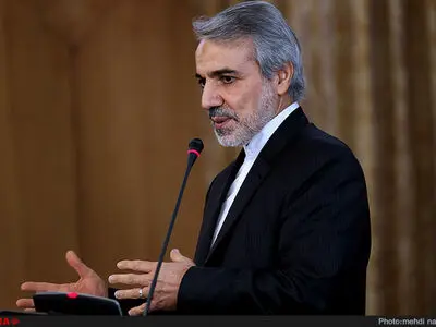 There's a special political team in IRIB attacking the government; Nobakht