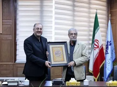 از داوود نماینده در اداره‌کل روابط‌عمومی رسانه ملی تجلیل شد