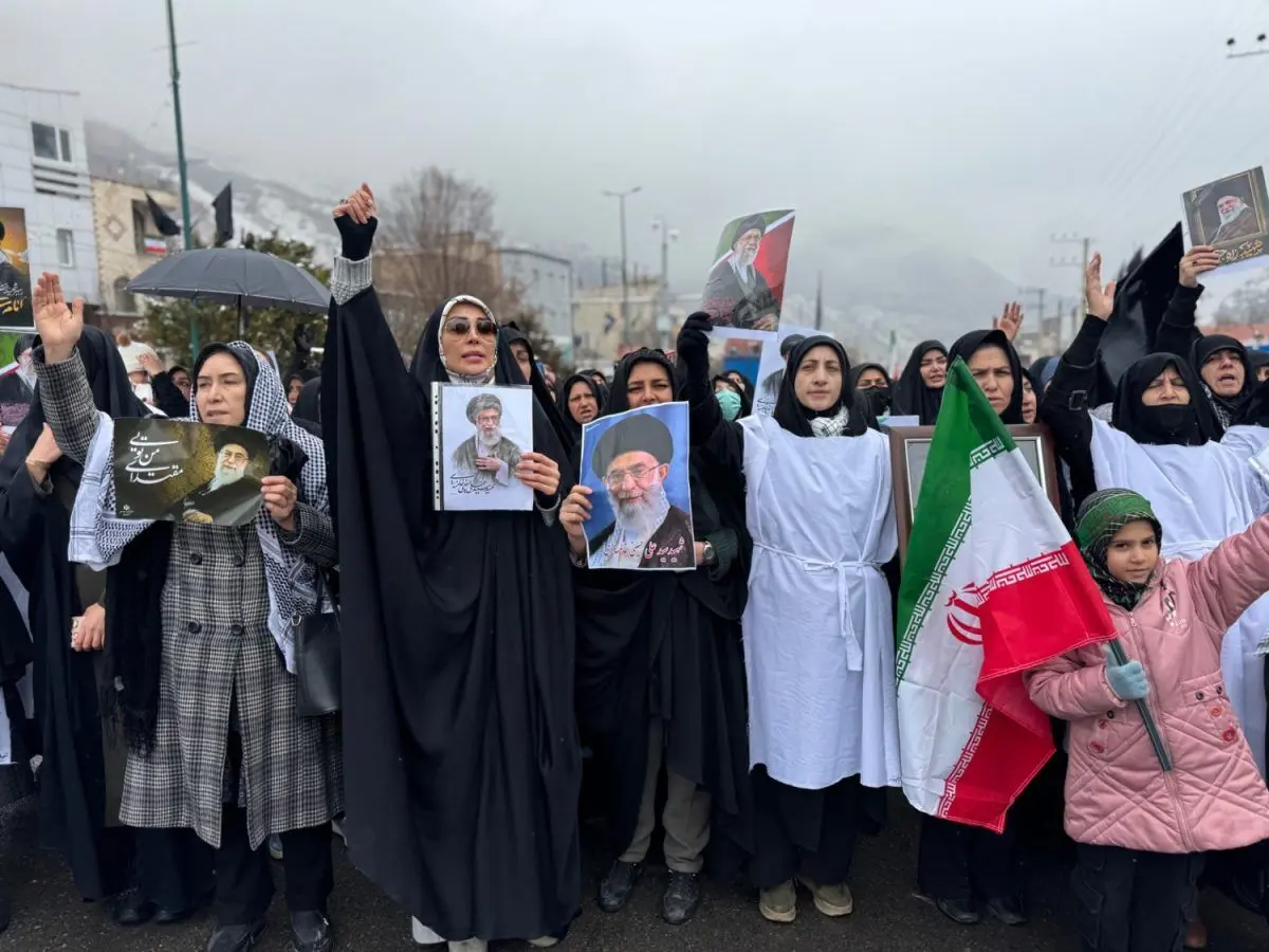تجمع بانوان منطقه آزاد ماکو در محکومیت جنایات رژیم صهیونیستی و آمریکا