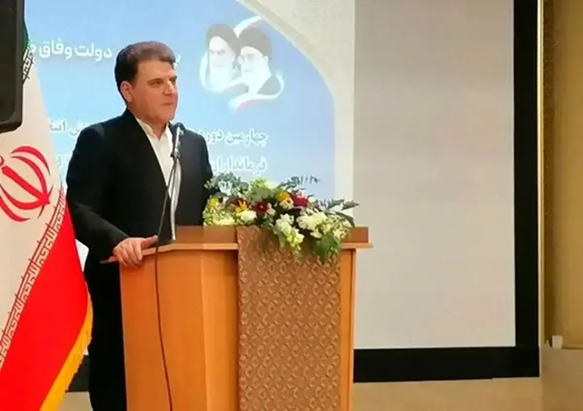 فرمانداران و نمایندگان حکومت در استانها باید بیطرف باشند