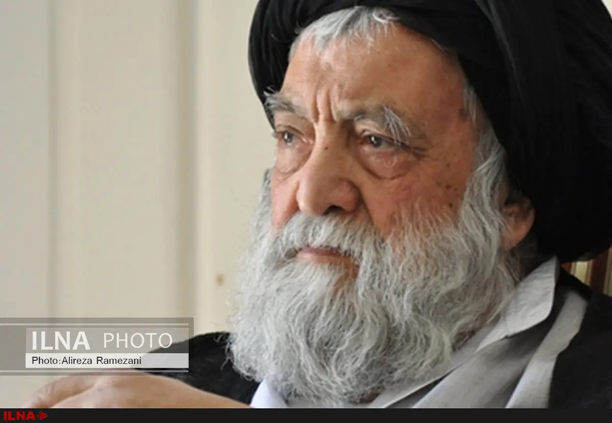 آیت‌الله مستجابی یک روحانی عادی نیست؛ یک لوتی‌‌ست