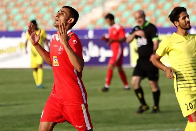 امیر روستایی در لیگ بحرین به فوتبال ادامه می دهد

