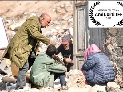 جایزه بهترین تدوین برای «آنها مرا دوست داشتند» از یک جشنواره جهانی