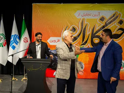 انتقاد تند حبرنگاران از شهردار قزوین/رئیس شورای شهر عذرخواهی کرد