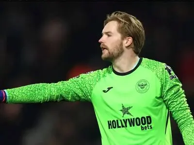 هشدار اسطوره به دروازه‌بان لیورپول درباره مقصد بعدی