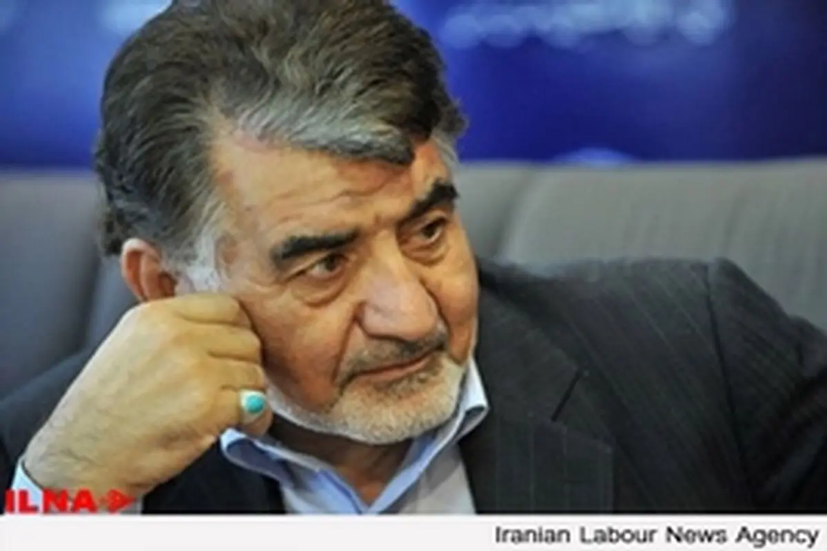 کارت بازرگانی شاید نیازمند تغییر باشد اما حذف نخواهد شد