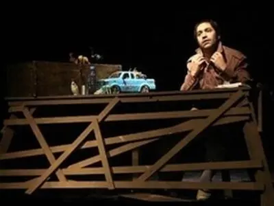 افشین هاشمی در ایالت نیومکزیکو روی صحنه می‌رود
