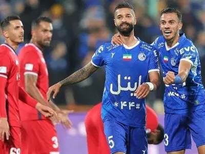 ویدیو: خلاصه بازی استقلال 4 - نساجی صفر