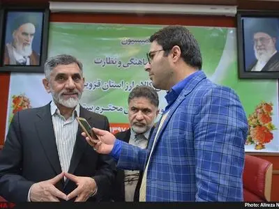 پرونده‌ای از بازداشت کولبرها نداریم/ صدور دستور تعیین تکلیف کالاهای قاچاق تلمبار شده در انبارها 