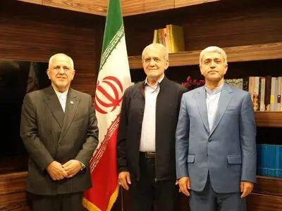 دیدار طیب‌نیا با پزشکیان