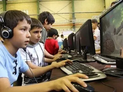 بازی‌های دیجیتالی آرامش امروز والدین و بیماری فردای فرزندان را رقم می‌زند