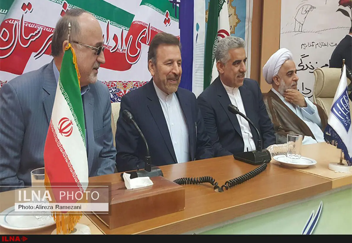 روستاهای بالای 20 خانوار از اینترنت بهره مند می شوند/ ورود به مسائل حاشیه ای سودی برای نظام ندارد