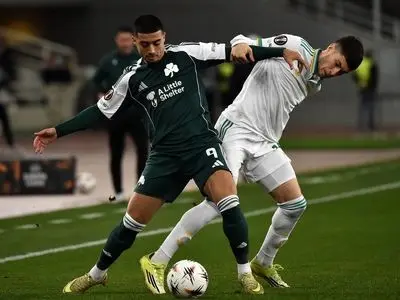 لیگ اروپا؛ صعود دراماتیک رُم با تساوی خارج از خانه 