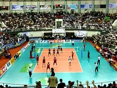 باشگاه آذریاتری ارومیه از میزبانی جام باشگاه های آسیا پا پس کشید/سرپرست باشگاه؛ آذرباتری نمی‌تواند ۱۵ میلیارد تومان از کار تولید گرفته و در ورزش هزینه کند