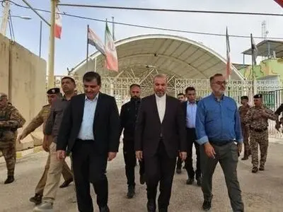 بازدید سفیر ایران و مقام‌های عراقی از مرز خسروی