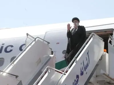 قبيل مغادرته إلى سلطنة عمان.. رئيسي: الثار لدم الشهيد خدائي سيكون في المتناول بالتاكيد