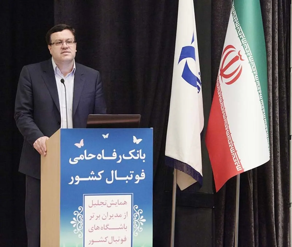 فرخ نژاد: بانک رفاه به سرمایه های اجتماعی تعهد بالایی دارد