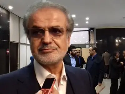 صوفی با حضور در وزارت کشور در انتخابات ثبت نام کرد