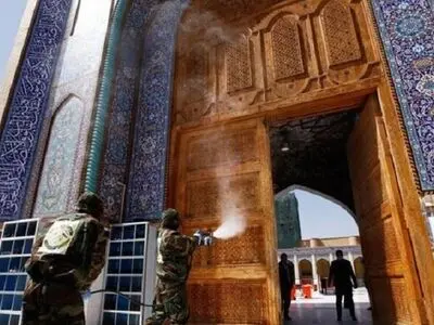 إیران تخطط لاستئناف زیارة العتبات المقدسة فی العراق وسوریا 