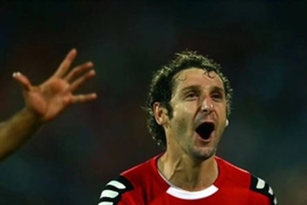 پرسپولیس بالاخره صدرنشین شد / طلسم ۱۱۰ شکست