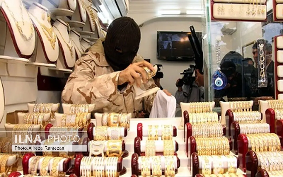 سارقان مسلح طلافروشی سردشت در کمتر از ۱۶ ساعت دستگیر شدند