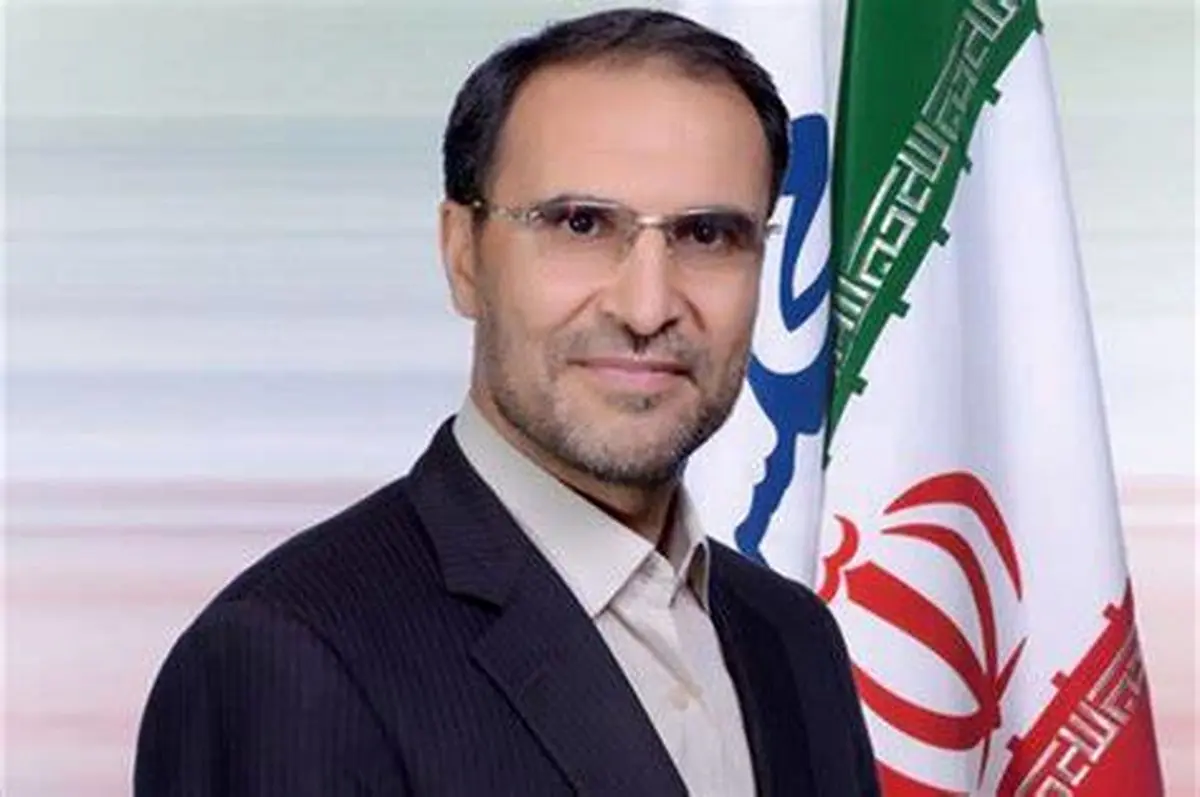 طرح برخی از مسائل فضای سوءاستفاده را برای دشمنان فراهم میکند