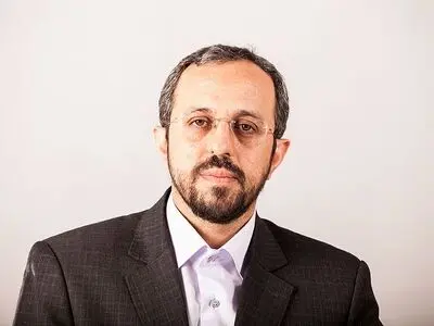احدیان دستیار سیاسی و رسانه‌ای رییس مجلس شد
