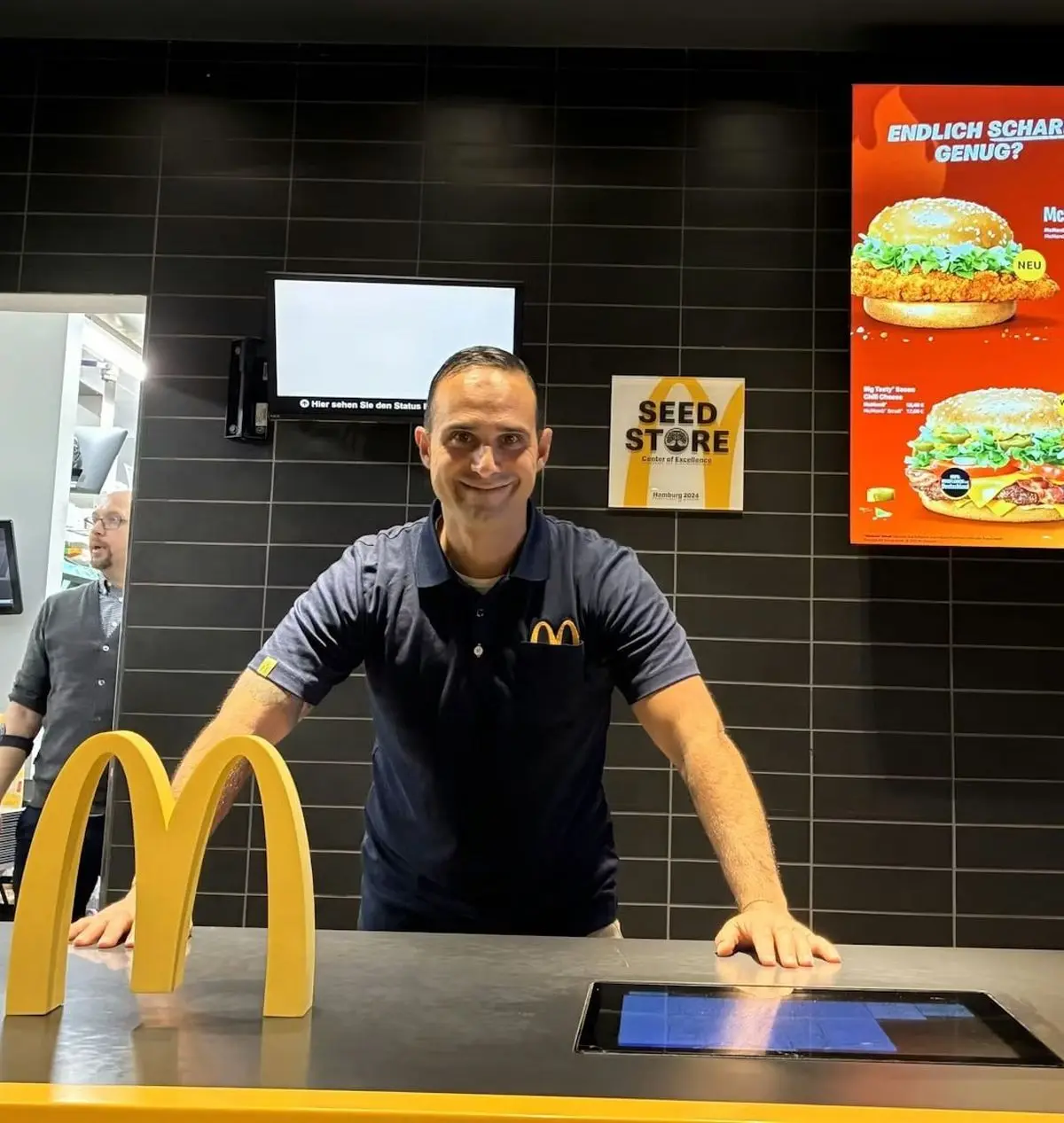 تصمیم شوکه‌کننده الکس نوری: از بوندس‌لیگا تا مک‌دونالد