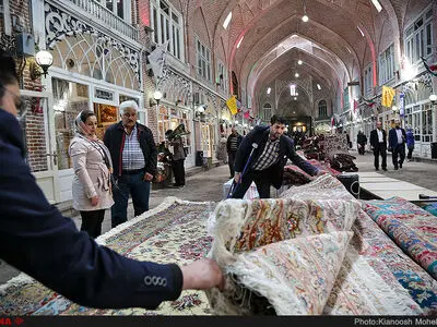 سیم‌های برق، بزرگترین بازار سرپوشیده جهان را آشفته کرده‌اند