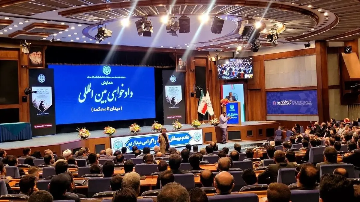 عبدلیان‌پور: اجازه نمی‌دهیم خون شهدا پایمال شود/ مستندات جنایات برای پیگیری در محاکم بین‌المللی آماده است