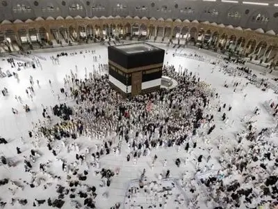 فوت یک زائر و بستری شدن ۱۰ زائر ایرانی دیگر در مکه