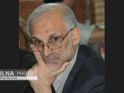 چرا نفتی‌ها اعتراض می‌کنند؟ / راهکارهای خروج از بحران، از تشکل‌یابی تا افزایش شایسته‌ی دستمزدها/ «پیمانکاران» نادرست و ناعادلانه پَروار شده‌اند!
