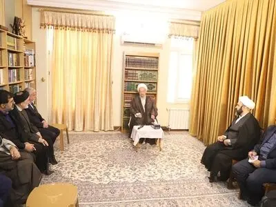 دیدار وزیر میراث‌فرهنگی با آیت‌الله مکارم شیرازی/ تاکید بر توسعه گردشگری مذهبی و صیانت از میراث‌فرهنگی قم