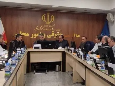 پیگیری حقوقی خسارات مراکز درمانی در دستور کار وزارت بهداشت