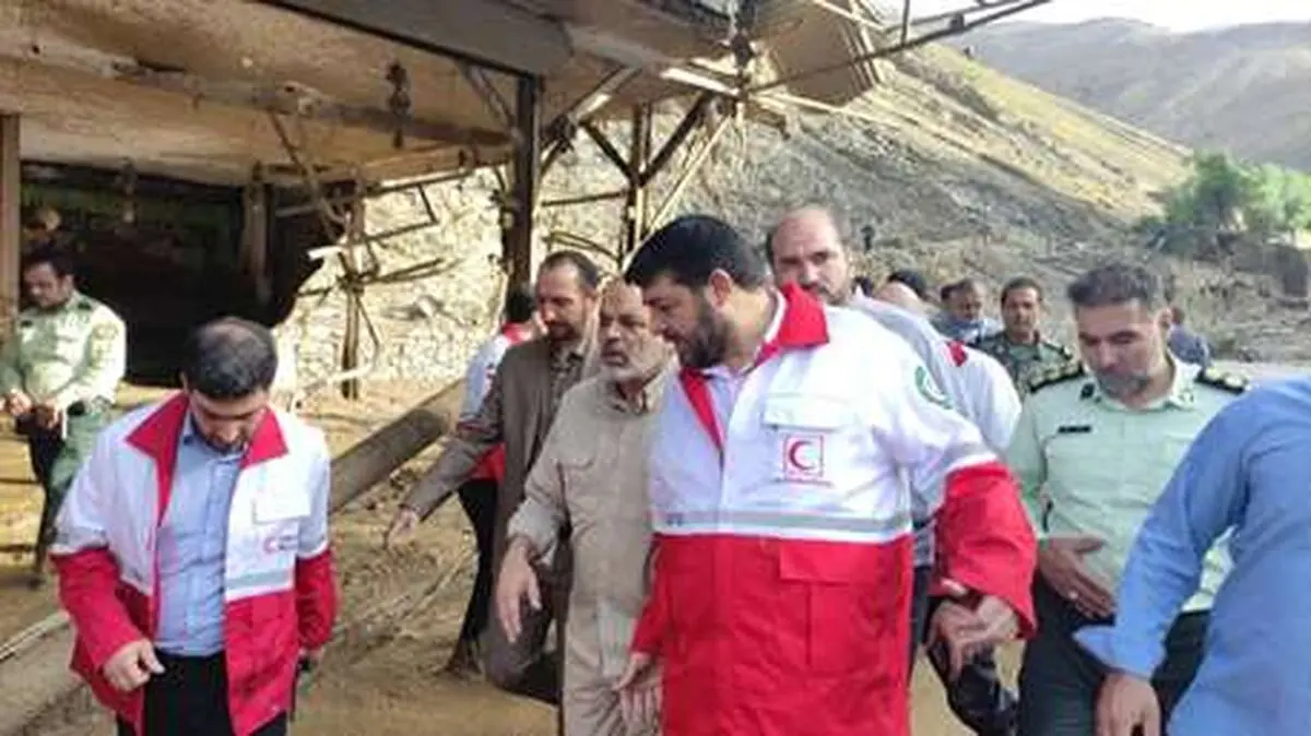  ۸ مصدوم و ۲ کشته‌ در پی وقوع سیل در امامزاده داوود/بازدید میدانی رییس جمعیت هلال احمر از منطقه سیل زده
