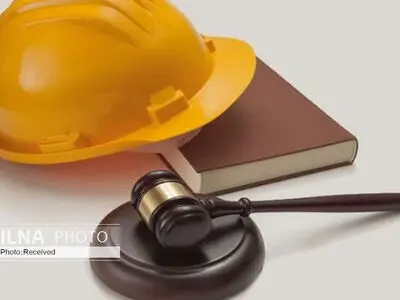 "قانون کار" مظلوم‌ترین قانون جمهوری اسلامی است/ دو سومِ قانون کار به واسطه قراردادهای موقت از حیز انتفاع ساقط شد/ کارگران به سرمایه‌داران بی‌اعتماد هستند