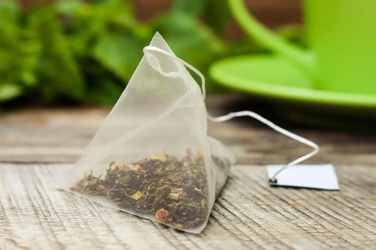 یک راهکار جالب برای از بین بردن سیاهی دور چشم
