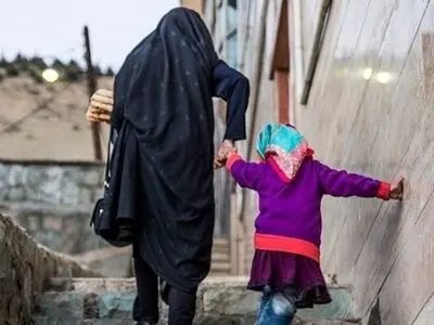 با یک پیام، بدون هیچ توضیحی اخراج شدم!/ کرونا با زنانِ سرپرستِ خانوار چه کرد؟ 