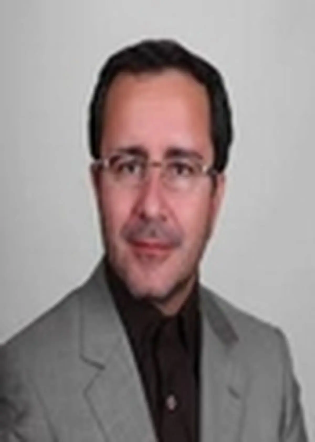 گروسی: رویکرد من در انتخابات فدراسیون ورزش‌های‌رزمی مدیریت‌بحران است / به نفع کسی کنار نمی‌کشم