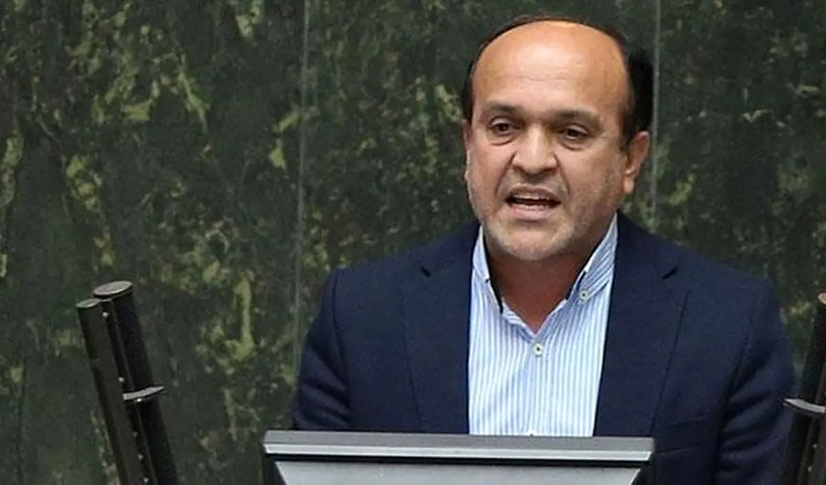 اجازه واردات خودرو را دادیم، اما بیش از ۱۷۰ درصد برای آن عوارض ورودی تعیین میکنند