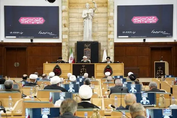 نقش وکلا و کارشناسان در اجرای حق و عدالت حائز اهمیت است
