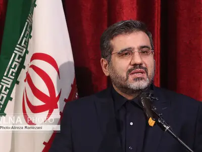 عرض 200 الف عنوان کتاب فی معرض طهران الافتراضی 