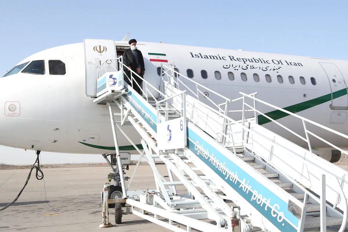 رئیسی دقایقی قبل وارد شیراز شد