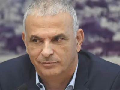 تصمیم وزیر اقتصاد اسرائیل به خروج از عرصه سیاست