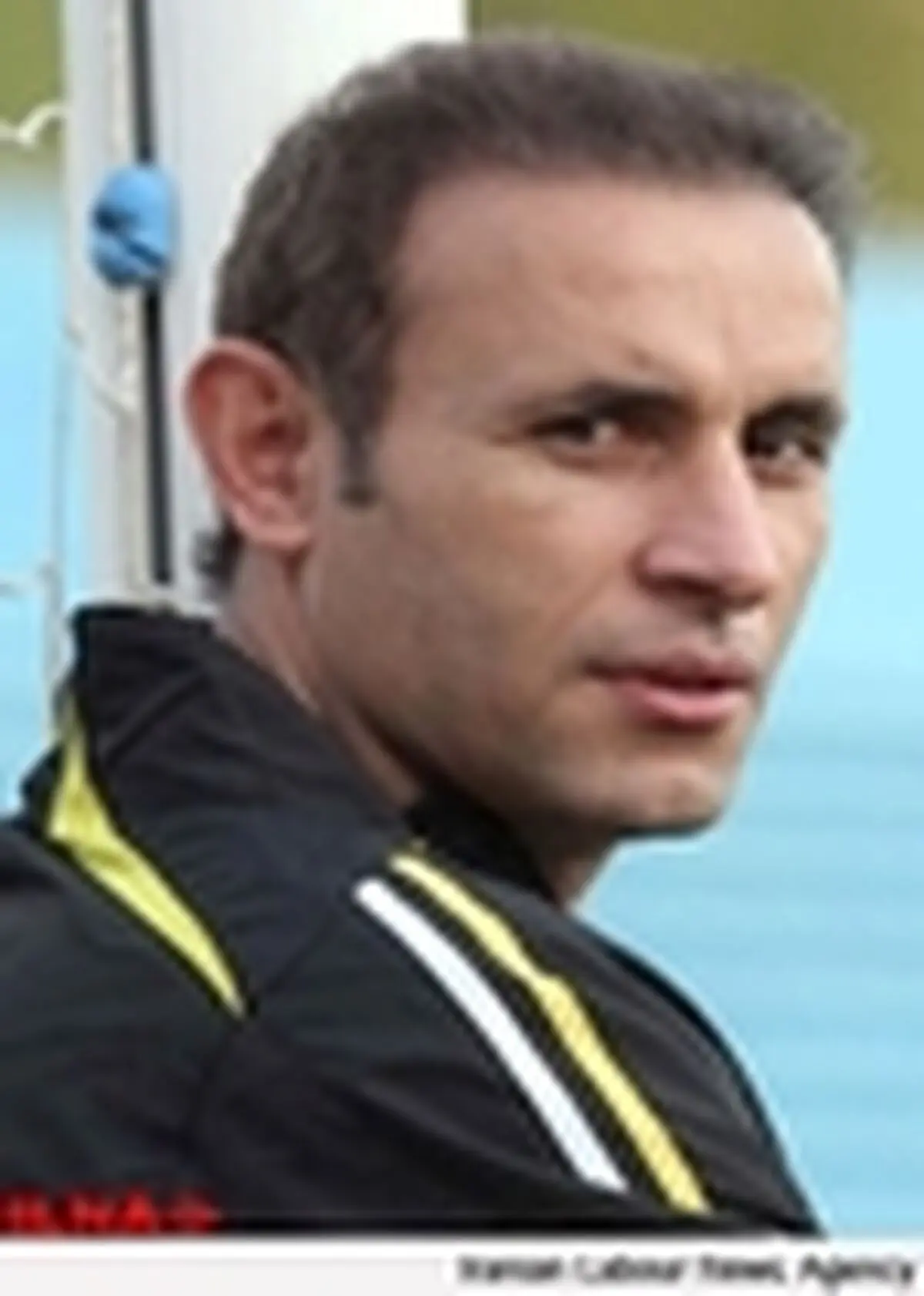 گل‌محمدی: بازی سختی مقابل پرسپولیس داریم / باید به داوران جوان اعتماد کنیم
