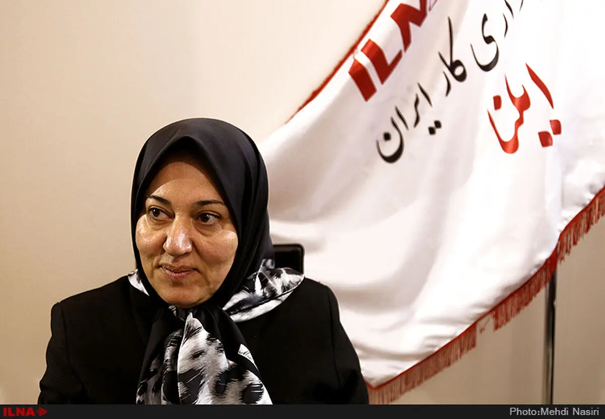 هیچکس نمی‌تواند یک دفعه بهشت برین ایجاد کند/ شرایط کنترل نشود، تورم چند درصدی در پیش خواهیم داشت/ اقتصاد کشور بیمار است
