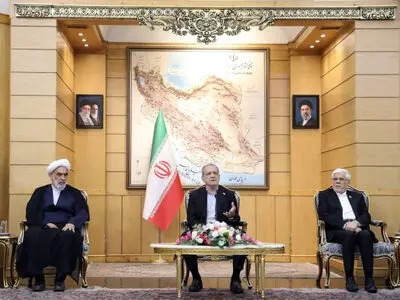 الرئیس بزشکیان: سأنقل مظلومیة واقتدار الشعب الإیراني إلى العالم
