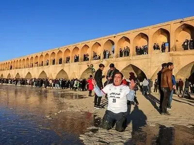 عکس قشنگی که از زاینده‌رود پرآب ثبت شد