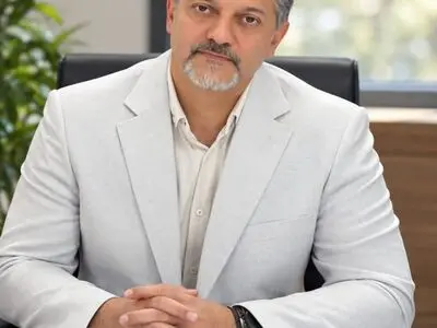 لیزینگ را باید از فعالیت‌های بدون مجوز تفکیک کرد/ فعالیت واسپاری تحت نظارت بانک مرکزی است