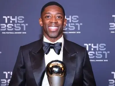 مراسم دِ بست ۲۰۲۵؛ دمبله مرد سال فیفا شد